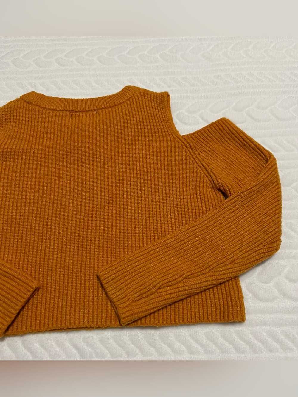 💗 Btween - Girls Cut-Out Shoulder Ribbed Cropped Sweater - Picture 7 of 7